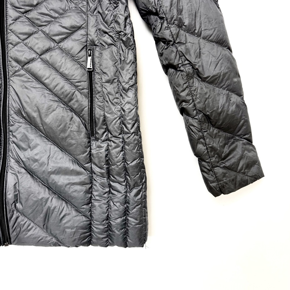Bcbgeneration Gray Ultra Lightweight Packable Dow… - image 7
